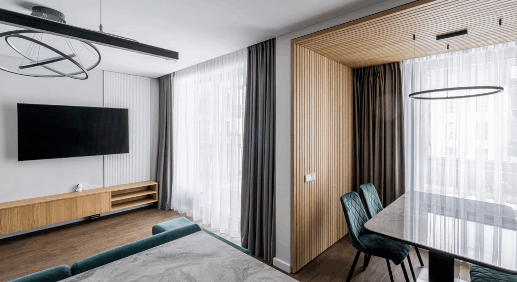 INTERIOR GRAD